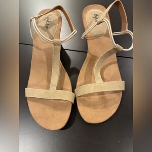 Style & Co Mulan Wedge Sandals-12M Light Taupe-NIB